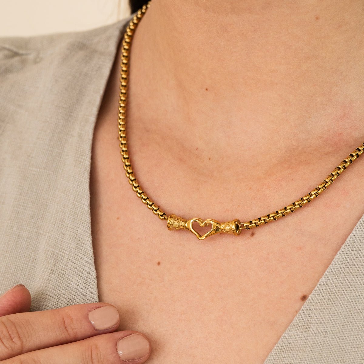 Colar Amavi Banhado em Ouro 18K